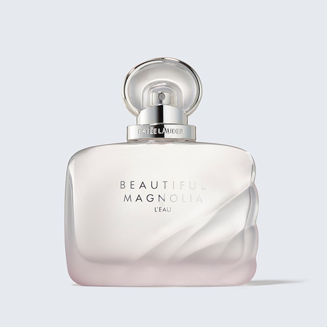 Beautiful Magnolia L'Eau