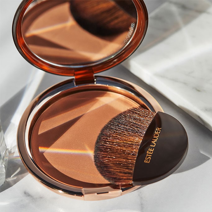 Bronze Goddess bronzer with brush