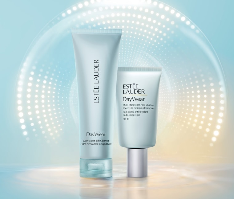 Estée Lauder DayWear products on a light blue background