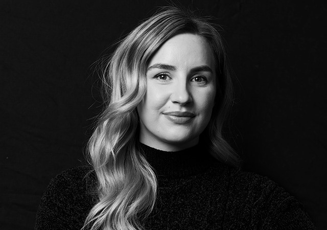 Pro Makeup Artist Emma Tilman